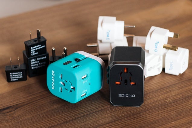 the-ultimate-guide-to-travel-chargers-stay-powered-up-on-your-adventures