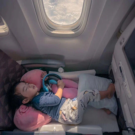 Ultimate Toddler Travel Companion: Ride-On Airplane Luggage with Sleeping Bed – Play, Rest, and Fly in Style!